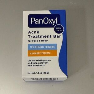 Acne Treatment Bar - Blue and White